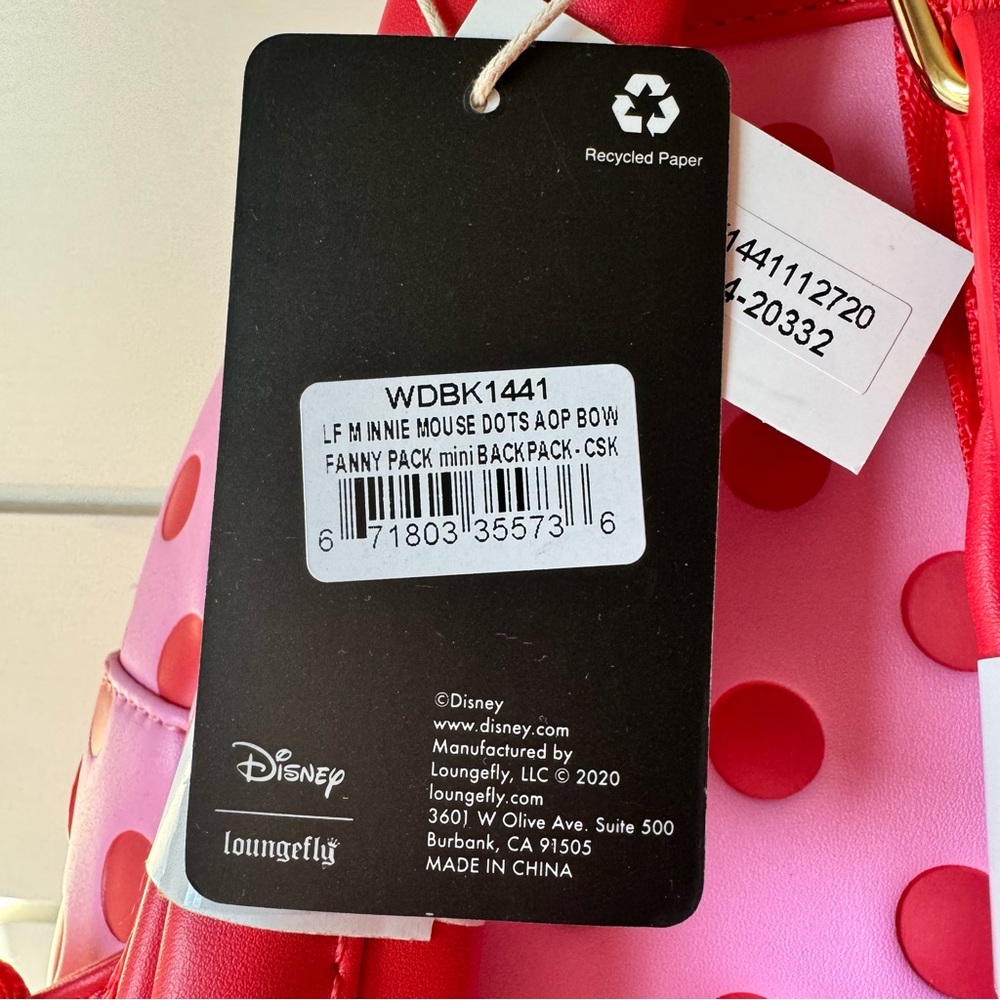 Minnie Mouse Valentine’s Day Loungefly Backpack - Picture 5 of 6
